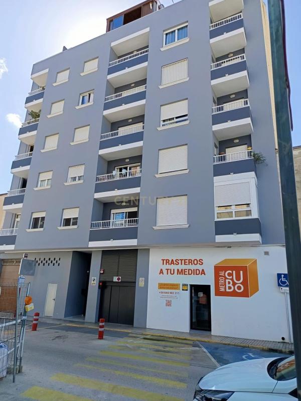 Venta de piso en Piso en Avenida de València, 19, Centro Urbano, Denia, Denia
photo 1