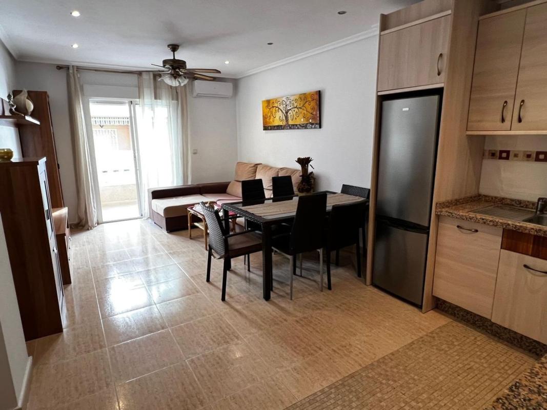 Sale of apartment in Piso en Calle Finlandia, Playa de los Locos, Torrevieja, Torrevieja
 photo 4