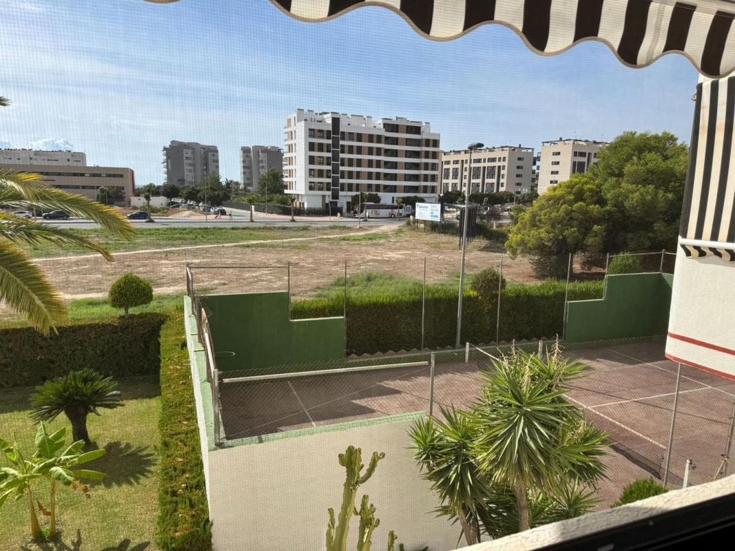 Venta de piso en Piso en Plans - Gasparot, La Villajoyosa / Vila Joiosa, La Villajoyosa / Vila Joiosa
 photo 4