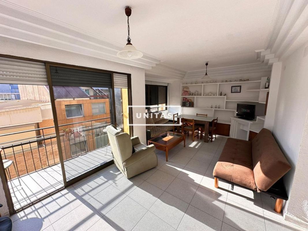 Продажа квартиры на Piso en Carolinas Altas, Alicante / Alacant, Аликанте / Алакант
 photo 3