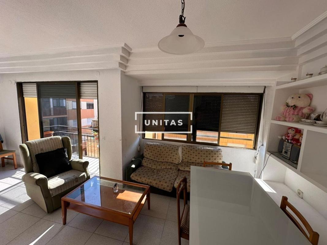 Продажа квартиры на Piso en Carolinas Altas, Alicante / Alacant, Аликанте / Алакант
 photo 5
