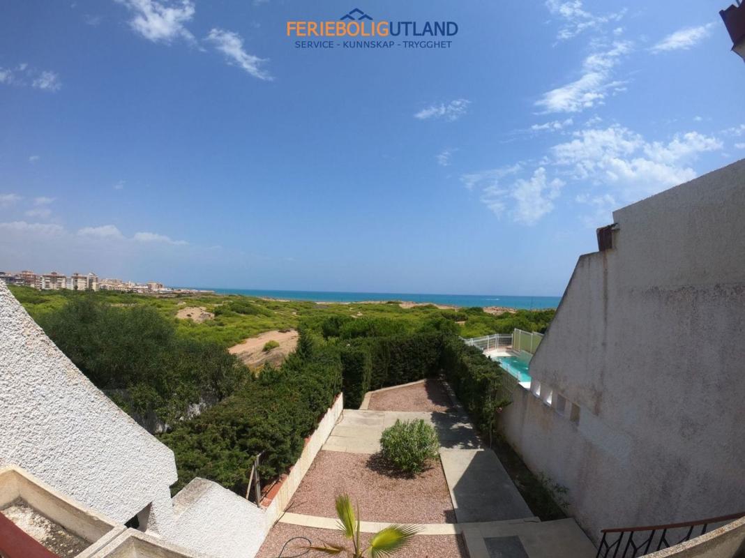 Properties for sale and rent in Spain photo 1