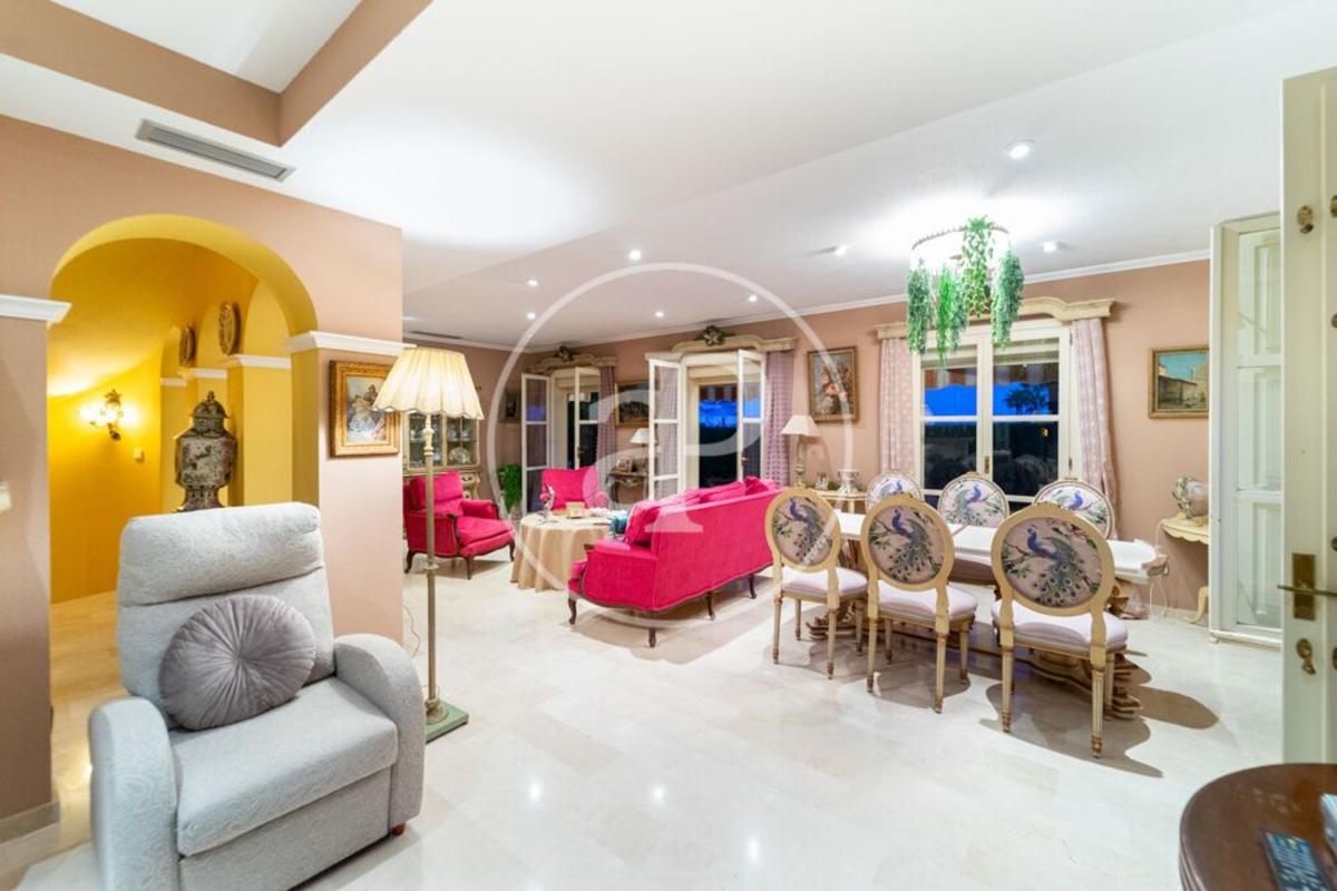 Properties for sale and rent in Spain photo 5