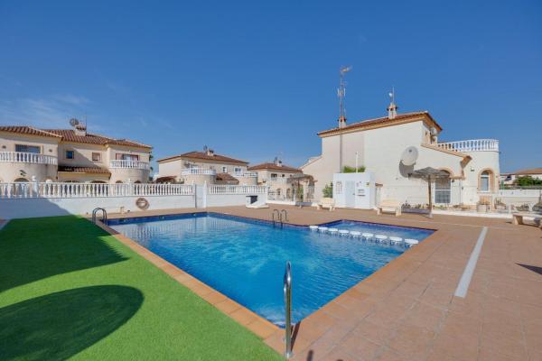 Casa o chalet independiente en Parque Acuático - Sector 25, Torrevieja photo 4