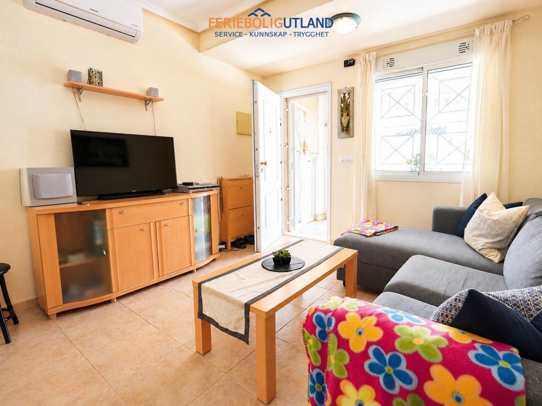 Venta de piso en Piso en Avenida Paris s/n, Zona los Frutales, Torrevieja, Torrevieja
 photo 5