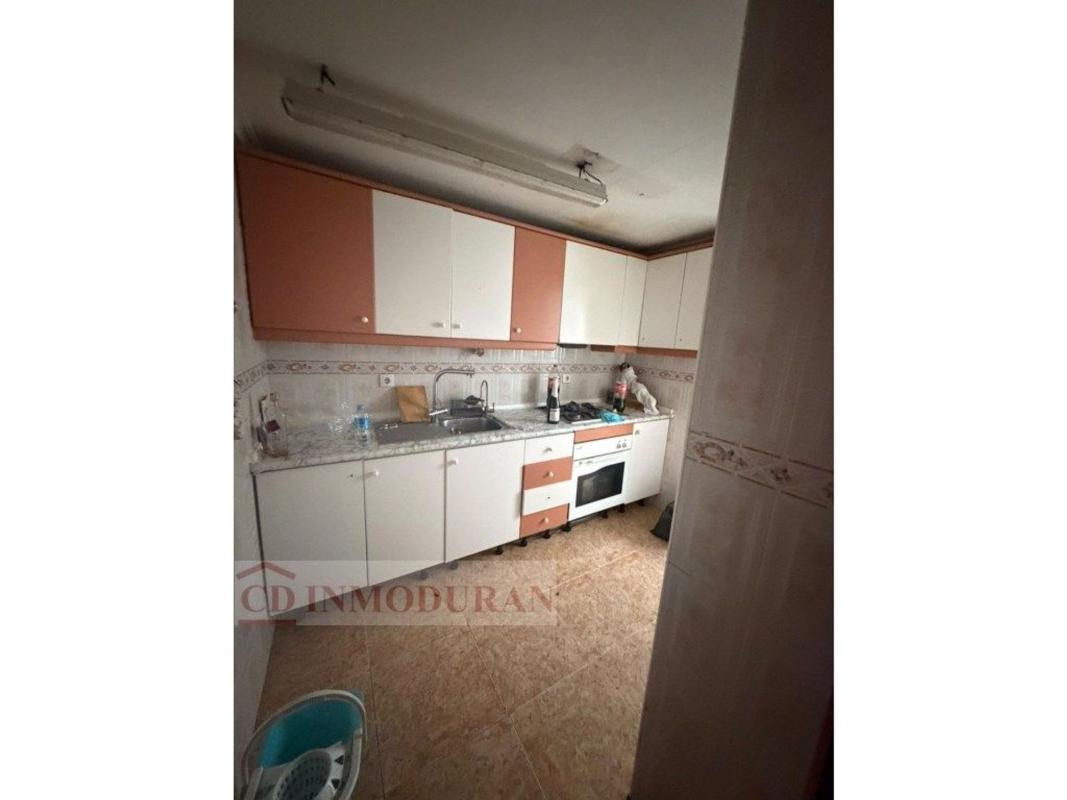 Sprzedaż mieszkania w Piso en Calle Señorita de Trevélez, Virgen del Remedio - Parque lo Morant, Alicante / Alacant, Alicante / Alacant
photo 3