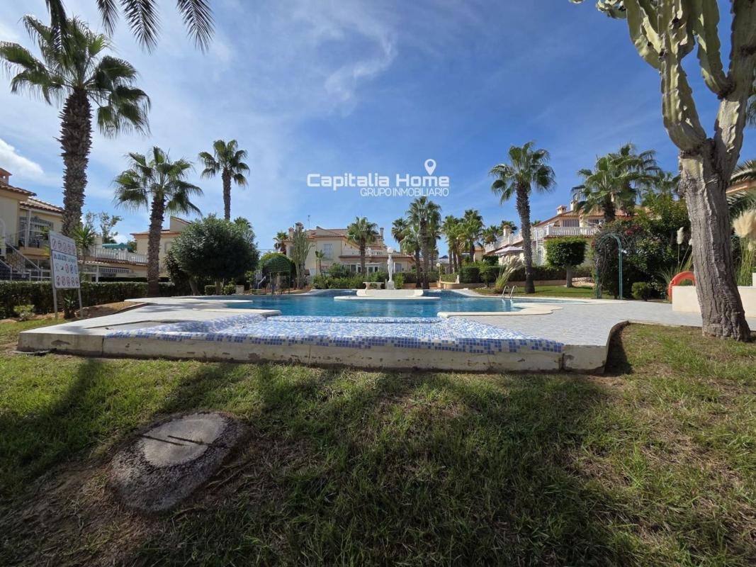 Продажа квартиры на Piso en Calle la Sagra, Los Balcones - Los Altos del Edén, Torrevieja, Торревьеха
photo 2