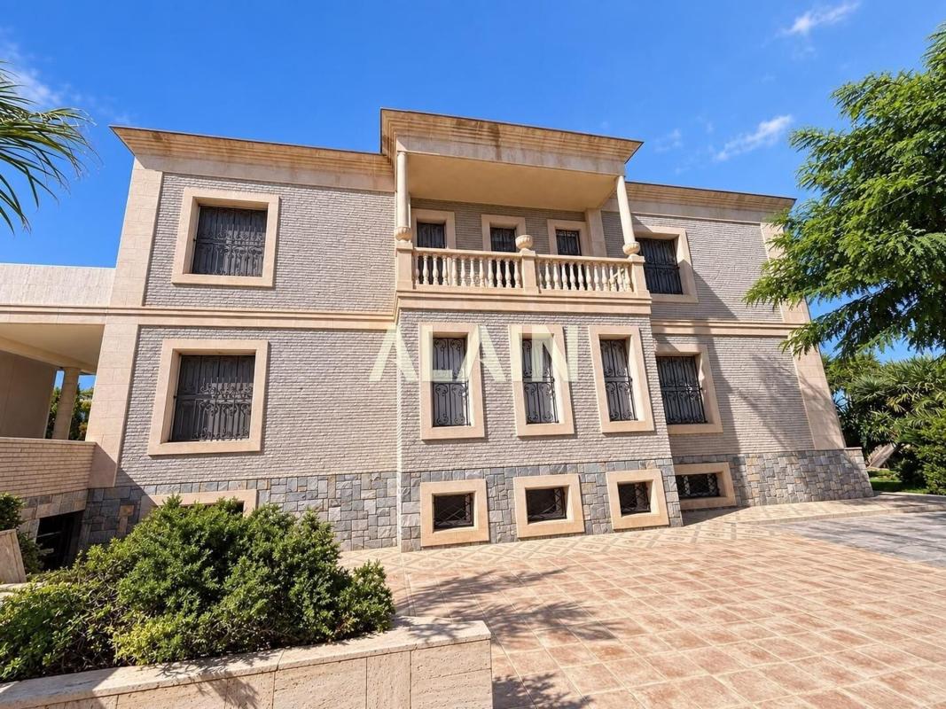Properties for sale and rent in Spain photo 3