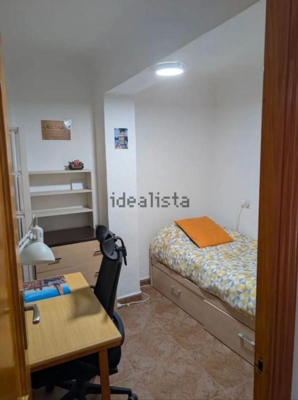 Sale of apartment in Piso en Calle Alférez Cosidó, 28, Pont Nou-Corazón de Jesús, Elche / Elx, Elche / Elx
photo 3