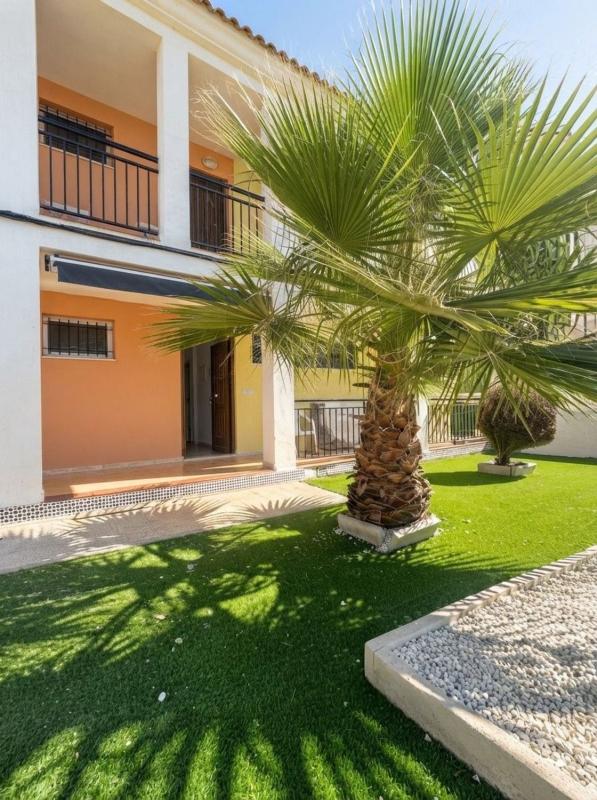 Sale of apartment in Piso en Avenida Don Juan de Austria, La Veleta, Torrevieja, Torrevieja
photo 1