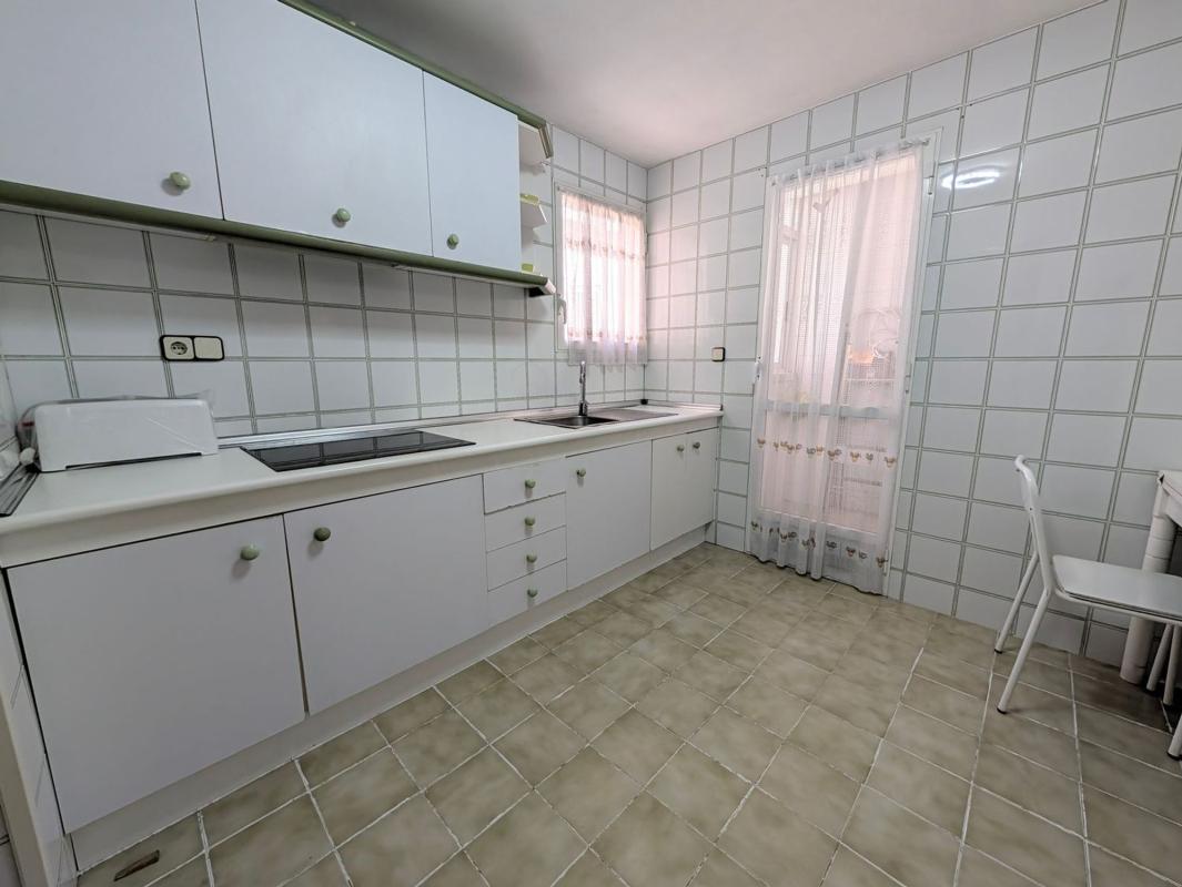 Sale of apartment in Piso en Calle Brasil, 4, Babel, Alicante / Alacant, Alicante
 photo 5