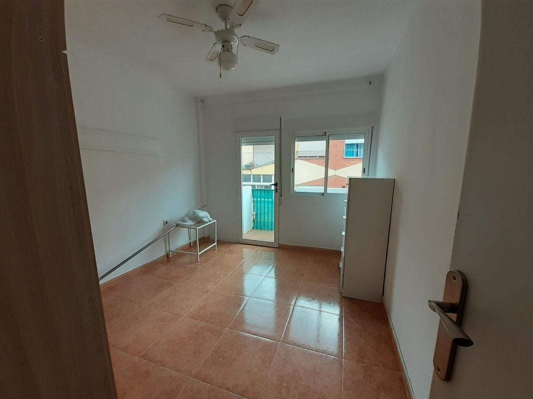 Продажа квартиры на Piso en Calle de la Fotógrafa Pilar Cortés Alemañ, 8, Altozano, Alicante / Alacant, Аликанте / Алакант
 photo 2