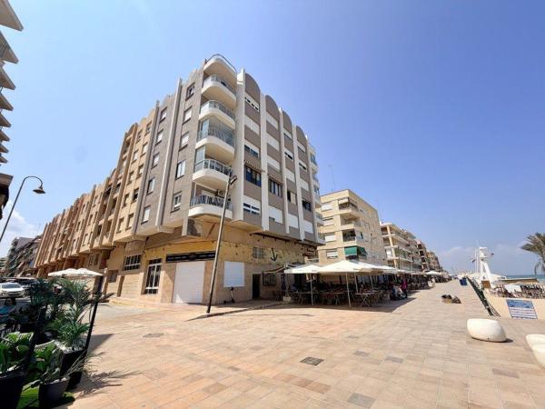 Sale of flat in Piso en Calle Garcia Lorca, Guardamar Playa, Guardamar del Segura, Guardamar del Segura
 photo 1
