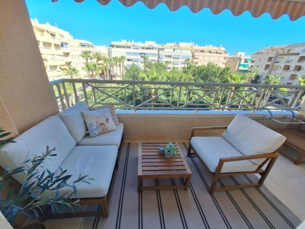 Venta de piso en Piso en Calle Capitán García Gea, Playa del Cura, Torrevieja, Torrevieja
 photo 2
