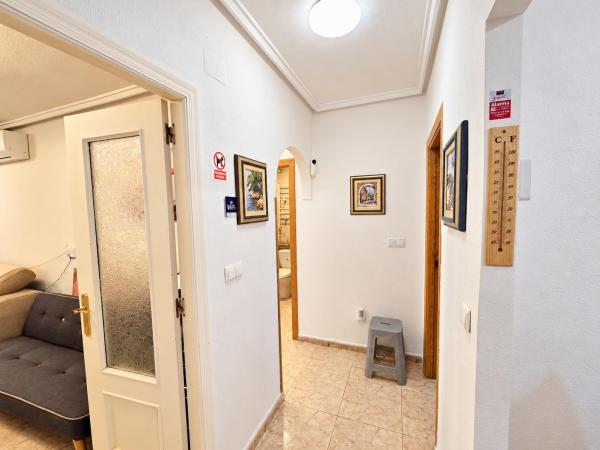 Продается квартира на Piso en Avenida Diego Ramírez Pastor, Avenida Habaneras - Curva de Palangre, Torrevieja, Торревьеха
 photo 4