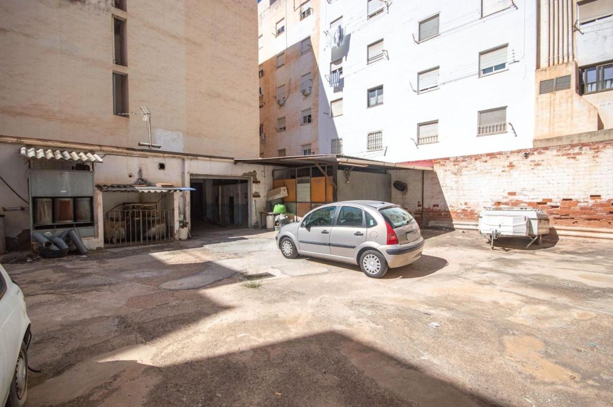 Properties for sale and rent in Spain photo 2