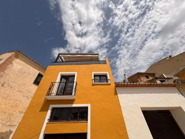 Chalet adosado en Biar photo 1