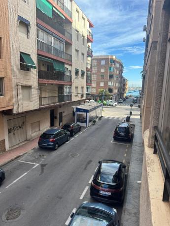 Sprzedaż mieszkania w Piso en Calle San Miguel de Salinas, El Acequión, Torrevieja, Torrevieja
 photo 1
