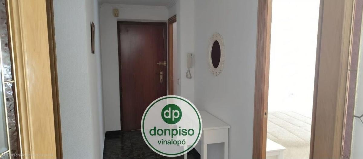 Sprzedaż mieszkania w Piso en Plaza de Toros - Avenida Chapí - Trinquete, Elda, Elda
photo 5
