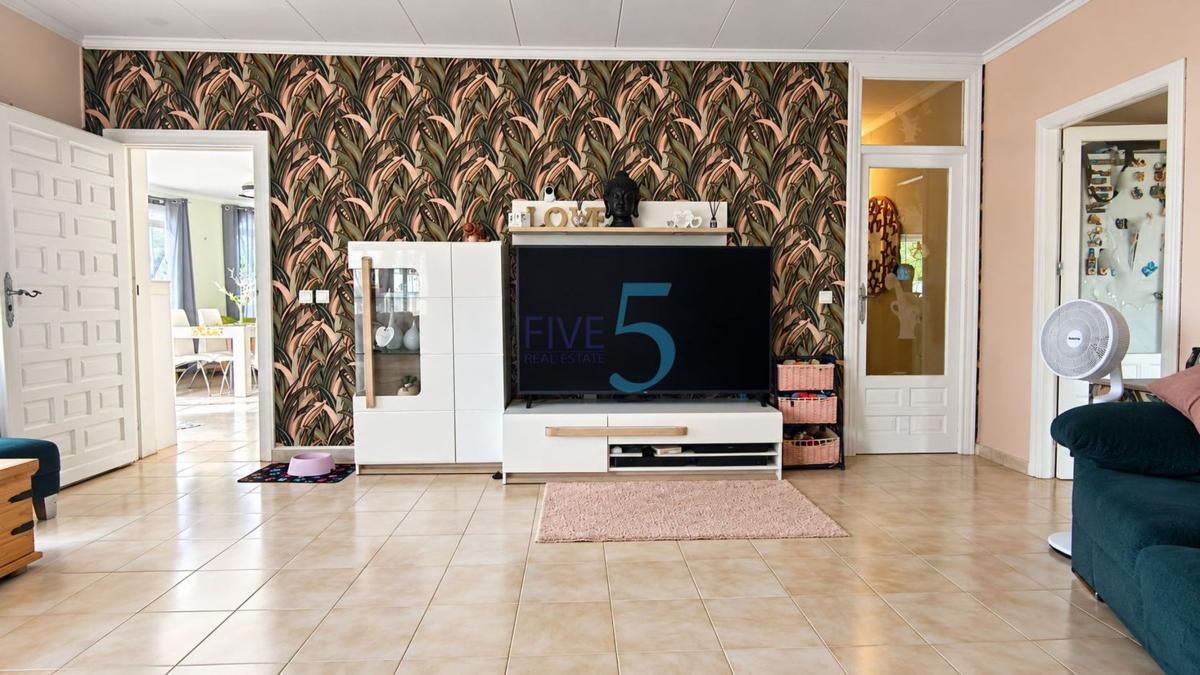 Sale of independent chalet in Casa o chalet en La Siesta - El Salado - Torreta, Torrevieja, Torrevieja
 photo 4