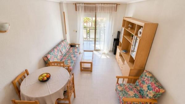 Venta de piso en Piso en Avenida Robleda s/n, La Siesta - El Salado - Torreta, Torrevieja, Torrevieja
 photo 4