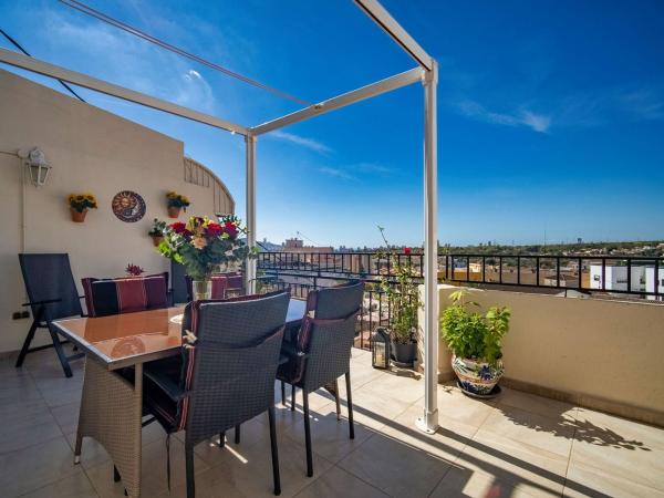 Продажа квартиры на Piso en Alfaz del Pi Pueblo-Urbanizaciones, Alfaz del Pi, Алфаз дель Пи
 photo 1