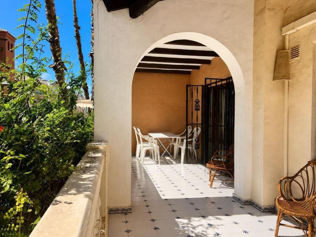 Venta de piso en Piso en Avenida Roentgen, 3, Zona los Frutales, Torrevieja, Torrevieja
 photo 5