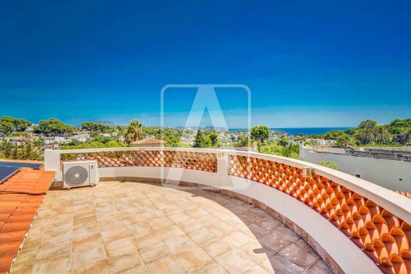 Casa o chalet independiente en Cala Advocat - Baladrar, Benissa photo 1