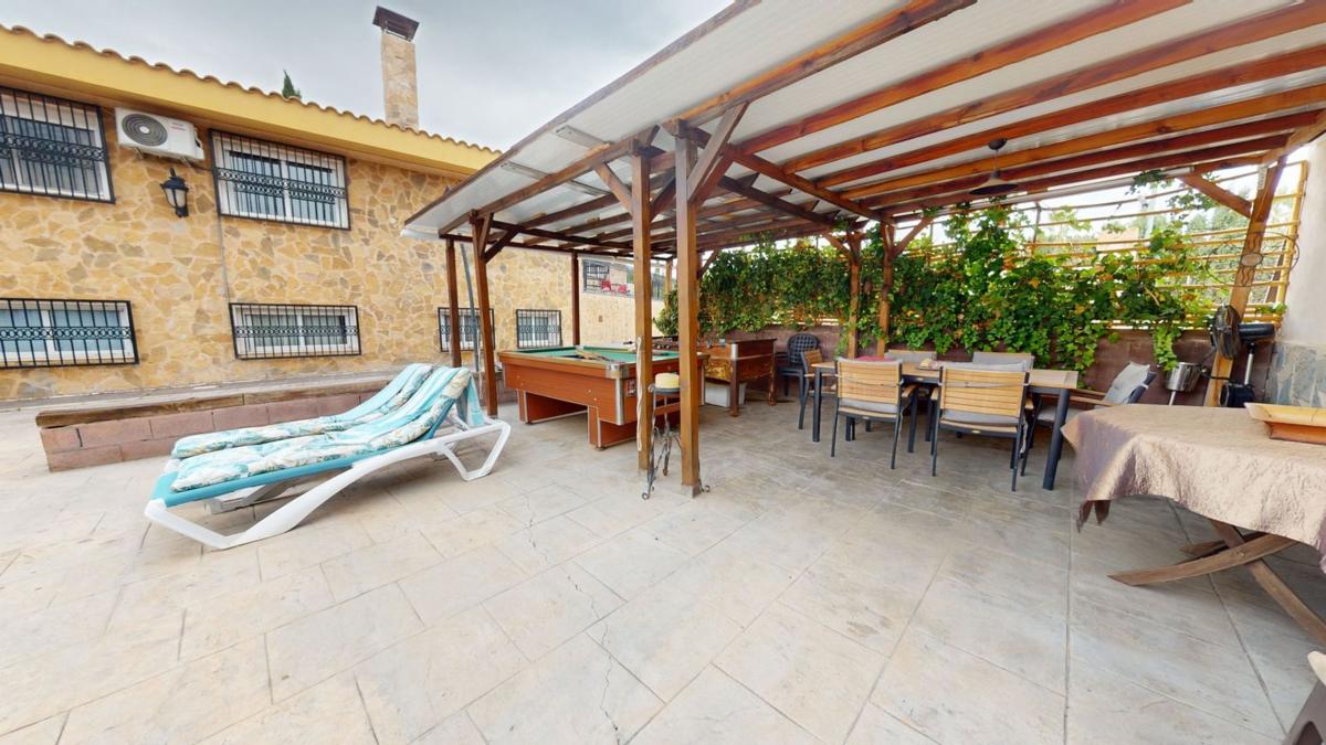 Properties for sale and rent in Spain photo 5