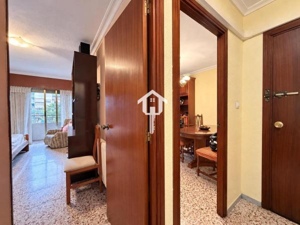 Продажа квартиры на Piso en Calle General Espartero, Carolinas Altas, Alicante / Alacant, Аликанте / Алакант
 photo 2