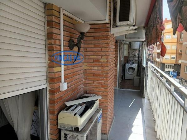 Продажа квартиры на Piso en Carolinas Altas, Alicante / Alacant, Аликанте / Алакант
 photo 1