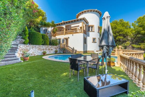 Частный шале на продаже в Casa o chalet en La Granadella - Costa Nova, Jávea/Xàbia, Хавья/Хабия photo 1