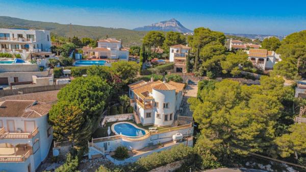 Частный шале на продаже в Casa o chalet en La Granadella - Costa Nova, Jávea/Xàbia, Хавья/Хабия thumbnail 3