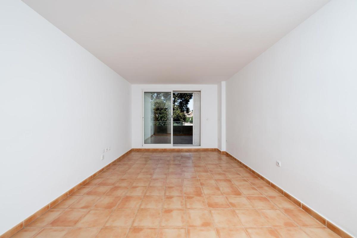 Sale of apartment in Piso en Alicante Golf, Alicante / Alacant, Alicante
photo 3