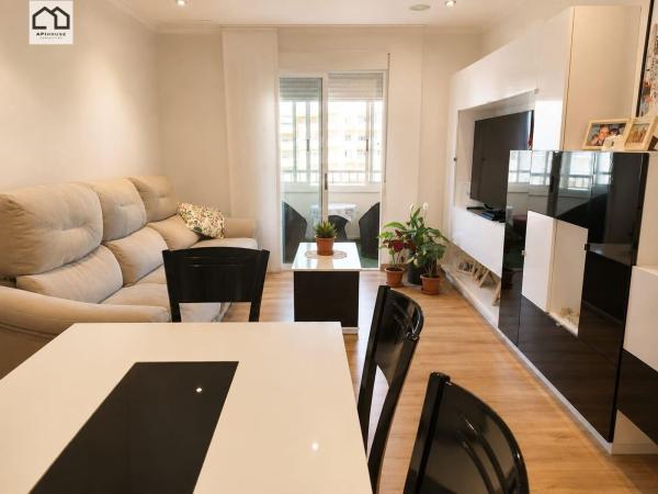 Venta de piso en Piso en Zona Universidad, Elche / Elx, Elche / Elx
thumbnail 2