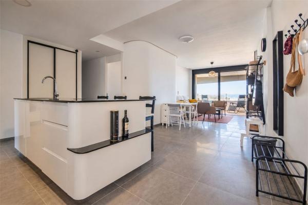 Sale of flat in Piso en Calle Canarias, Monte y Mar, Gran Alacant, Gran Alacant
photo 1
