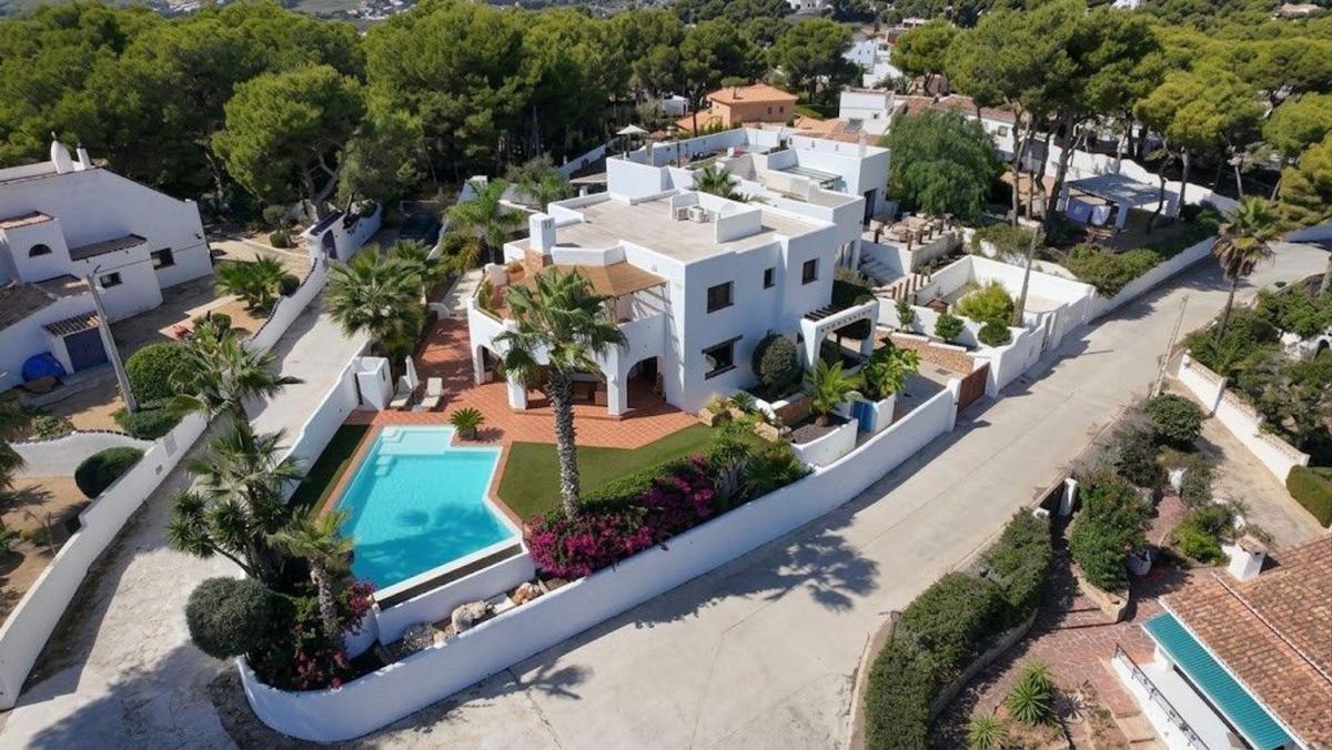 Propiedades en venta y alquiler en España photo 1