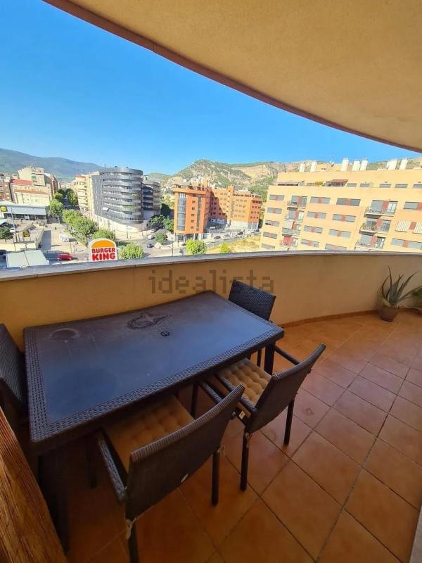 Продажа квартиры на Piso en Barri Zona Nord, Alcoy / Alcoi, Алкой
photo 1