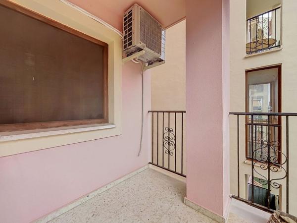 Sprzedaż mieszkania w Piso en Casco urbano, Polop, Polop
 photo 4
