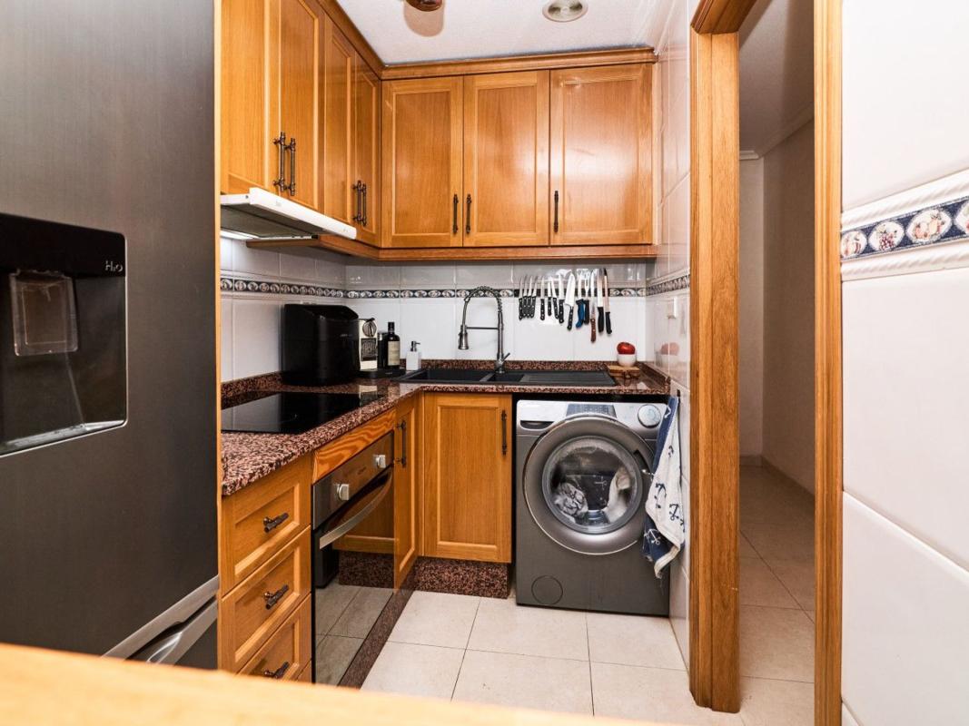 Продажа квартиры на Piso en Calle Manuel Galián, Avenida Habaneras - Curva de Palangre, Torrevieja, Торревьеха
photo 2