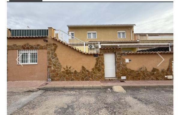 Chalet adosado en Urbanización Florida J5, 1, La Florida, Orihuela thumbnail 2