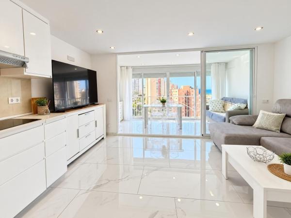 Sale of flat in Piso en Avenida de Montecarlo, Zona Sierra Helada, Benidorm, Benidorm
thumbnail 2