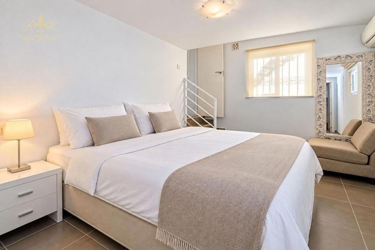 Properties for sale and rent in Spain photo 5