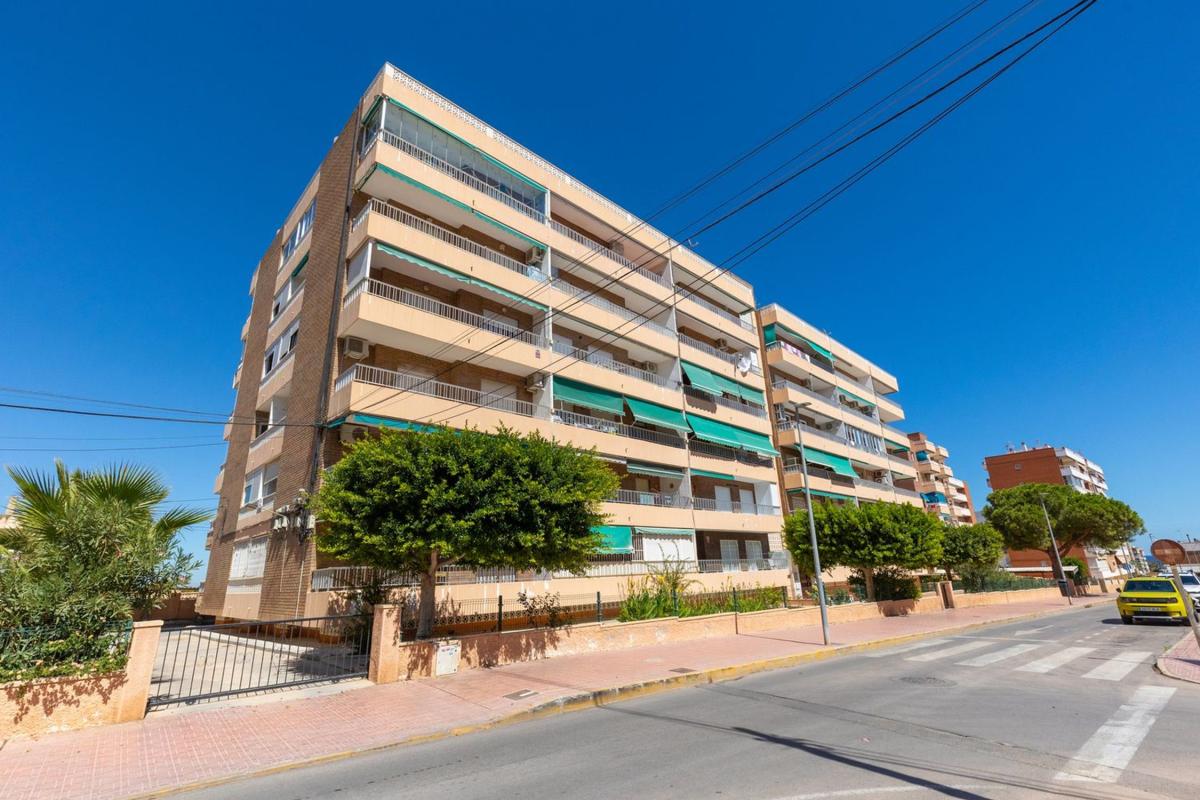Продажа квартиры на Piso en Punta Prima, Torrevieja, Торревьеха
photo 2