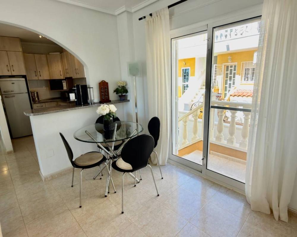 Продажа отдельного шале в Casa o chalet en Doña Pepa, Rojales, Рохалес photo 4