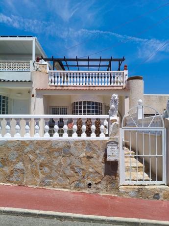 Casa o chalet independiente en Calle Soria, 80, Cabo Cervera, Torrevieja thumbnail 2