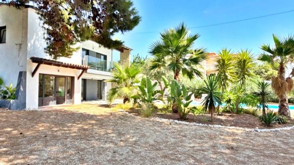 Independent chalet for sale in Casa o chalet en Cometa-Carrió, Calpe, Calpe
thumbnail 2