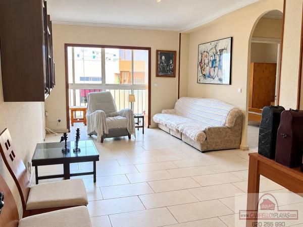 Продажа квартиры на Piso en Calle del Pla de Sarrió, Campello Playa, El Campello, Эль Кампельо
photo 1