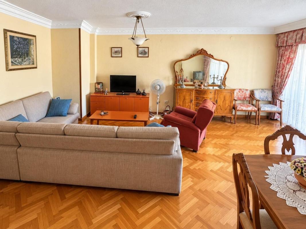 Sale of apartment in Piso en Alcoy, Campoamor, Alicante / Alacant, Alicante
 photo 3