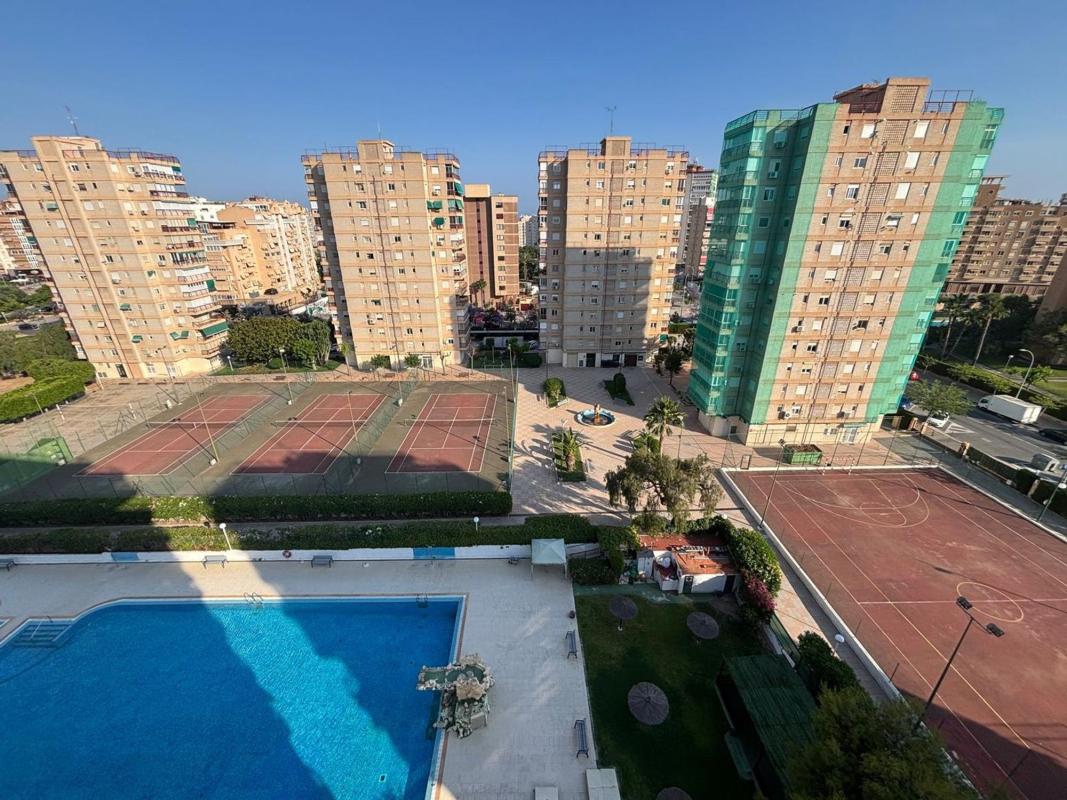 Продажа квартиры на Piso en Dep Juan Matos, 1 -2, La Albufereta, Alicante / Alacant, Аликанте / Алакант
photo 1